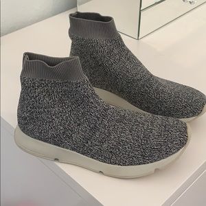 Vince Tyra Knit Sneaker